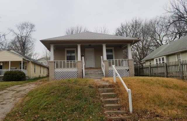 830 South Hardy Avenue - 1 - 830 S Hardy Ave, Independence, MO 64053