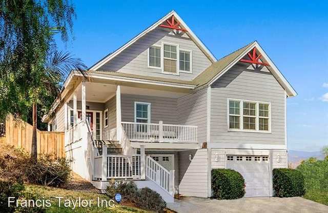 810 East 5th Avenue - 810 East 5th Avenue, Escondido, CA 92025