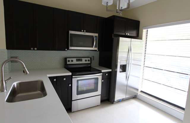 2720 S Oakland Forest Dr Apt 1208 Gallery 3