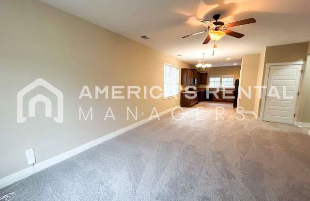 Townhome in Gardendale for rent. Available to View Now!!! Gallery 4