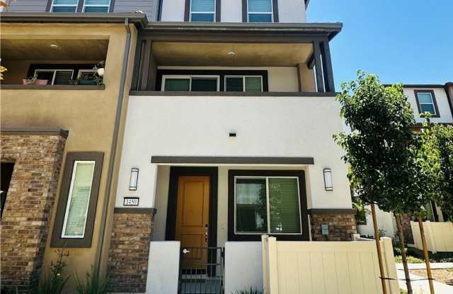 1460 Stratus Dr - 1460 Stratus Drive, Pomona, CA 91768