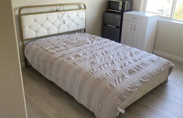 185 Esfahan Dr photos photos