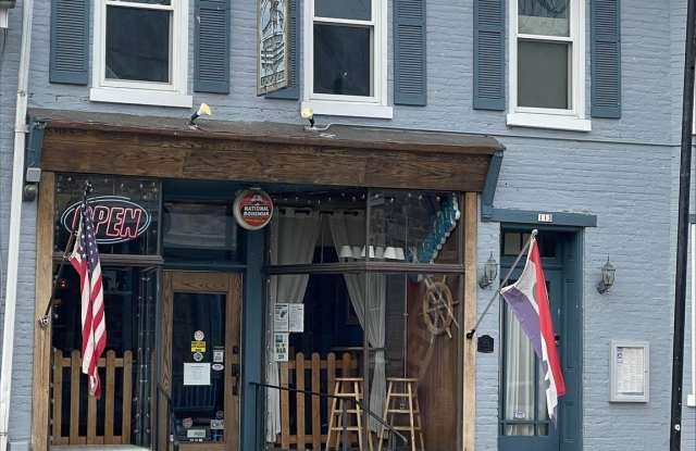 111-113 MAIN ST E photos photos