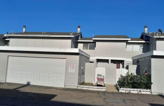 610 E. Newlove Drive photos photos
