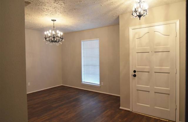 13418 Wimbledon Oaks Drive Gallery 2