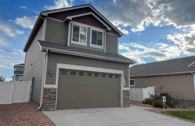 Amazing Cumberland Green home - 8159 Wagon Spoke Trail, Fountain, CO 80817