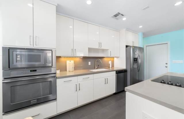 2591 NE 55th Ct - 2591 Northeast 55th Court, Fort Lauderdale, FL 33308 2591 NE 55th Ct - 2591 Northeast 55th Court, Fort Lauderdale, FL 33308