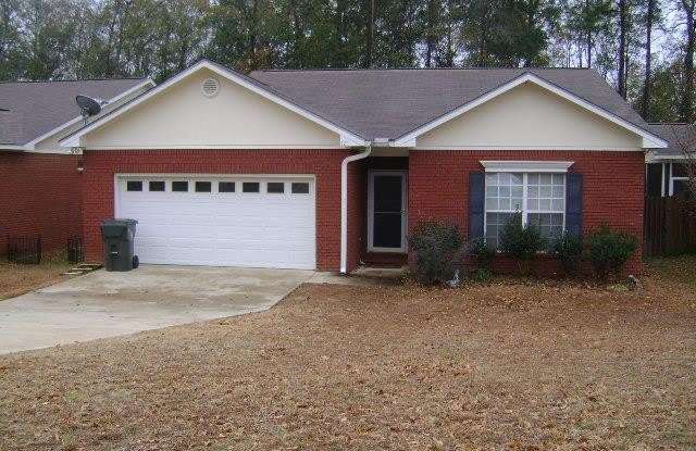 121 Candlebrook - 121 Candle Brook Drive, Dothan, AL 36303