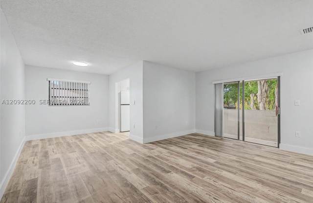 6206 SW 136th Ct Gallery 2