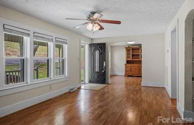 6805 Wilson Highway Gallery 2