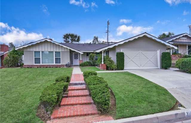 3023 N Oceanview Street photos photos