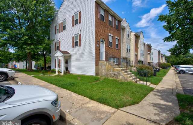 4304 APPLEGATE Lane Gallery 3