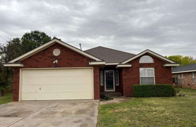 708 15th Street - 708 15th Street, Shallowater, TX 79363 708 15th Street - 708 15th Street, Shallowater, TX 79363