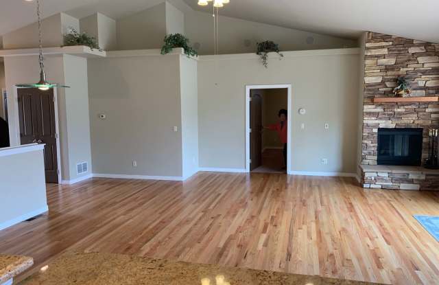 1614 Piney Hill Point Gallery 3