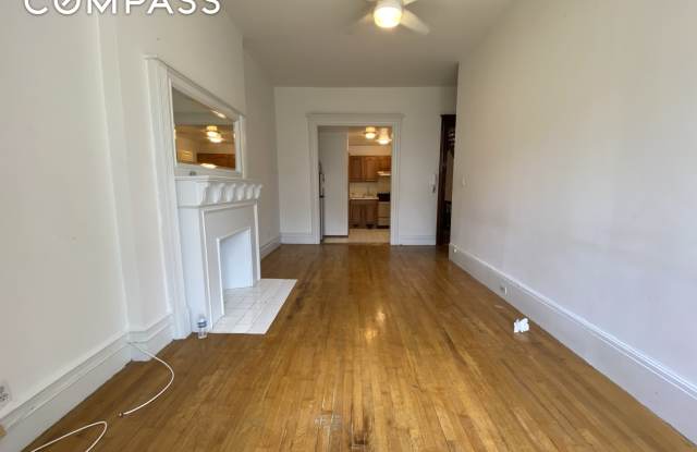 327 West 88th Street Gallery 3