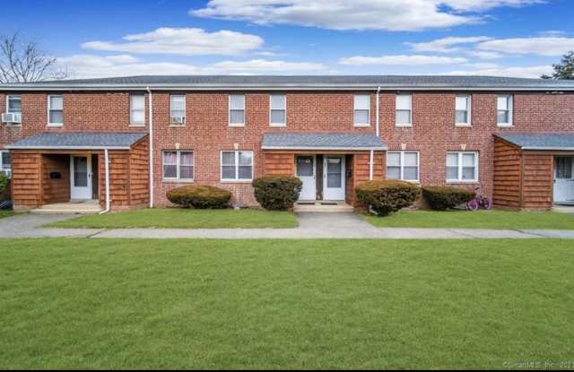 123 Louisiana Ave - 123 Louisiana Avenue, Bridgeport, CT 06610