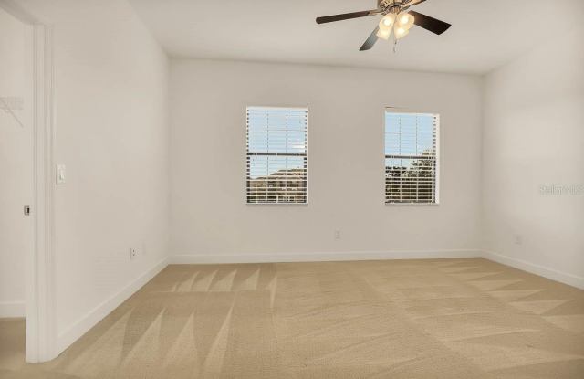 5808 CIRCA FISHHAWK Boulevard Gallery 4