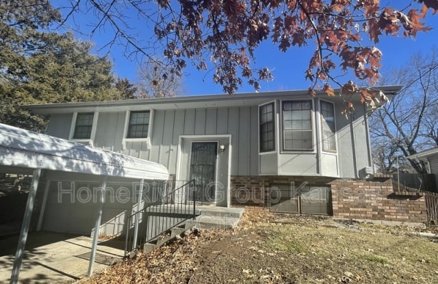 3919 N Elmwood Ave - 3919 North Elmwood Avenue, Kansas City, MO 64117