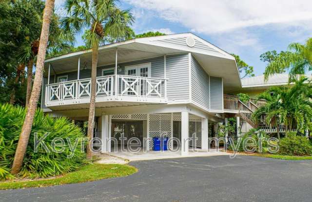 950 MOODY RD photos photos