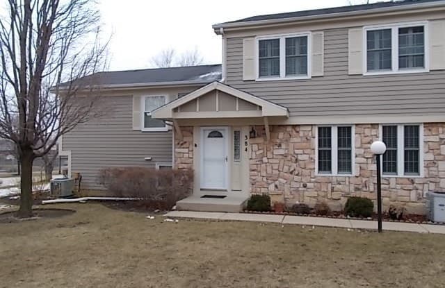 384 Ashwood Court - 384 Ashwood Court, Vernon Hills, IL 60061 384 Ashwood Court - 384 Ashwood Court, Vernon Hills, IL 60061