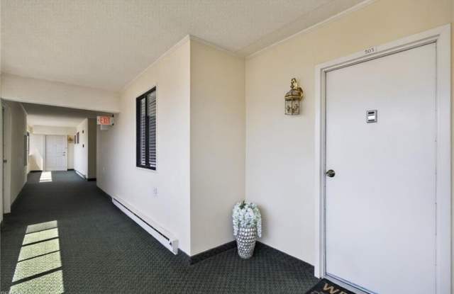 3300 ocean shore Avenue Gallery 4