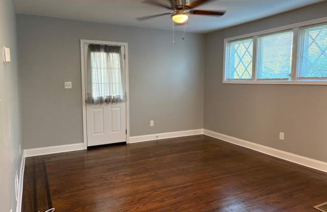 512 JESSAMINE Avenue Gallery 4
