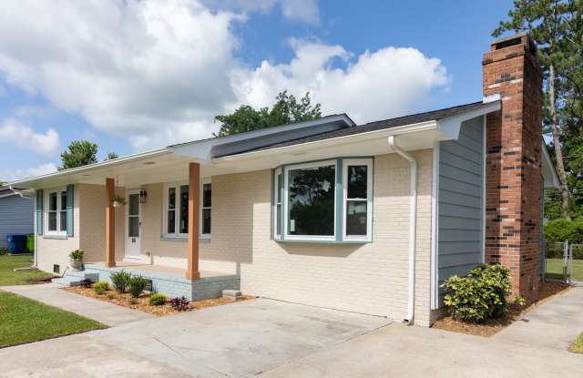 208 Forestview Drive photos photos