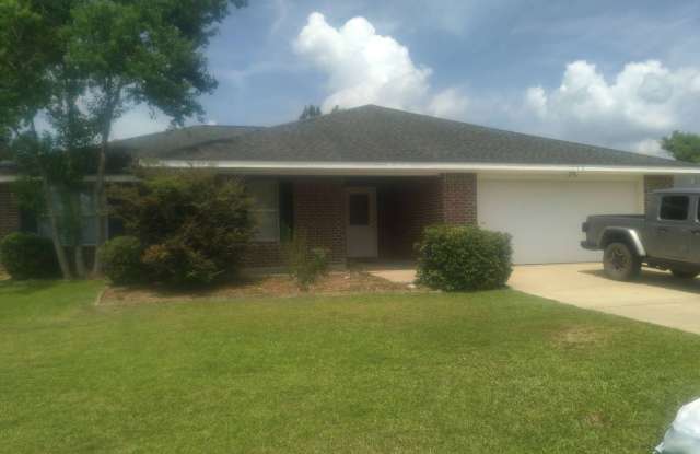 110 Maverick St. photos photos