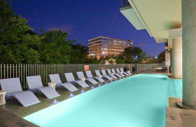 800 W 5th St - 800 West 5th Street, Austin, TX 78703