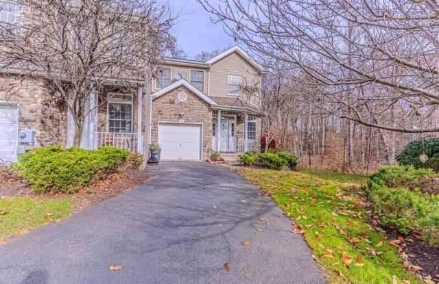 305 Raymound Blvd photos photos