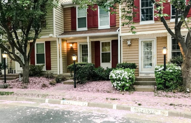 1905 BELMONT RIDGE COURT - 1905 Belmont Ridge Court, Reston, VA 20191