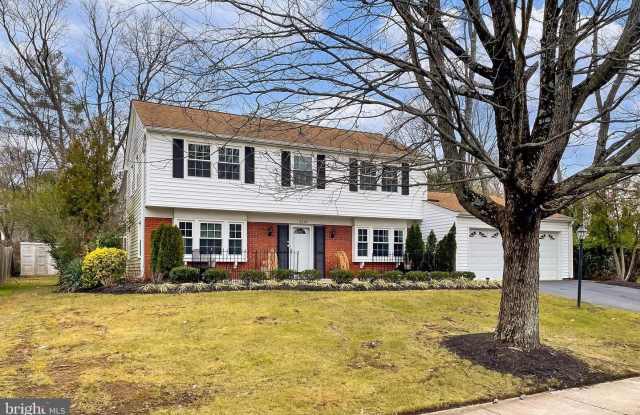4205 MAYLOCK LN - 4205 Maylock Lane, Greenbriar, VA 22033