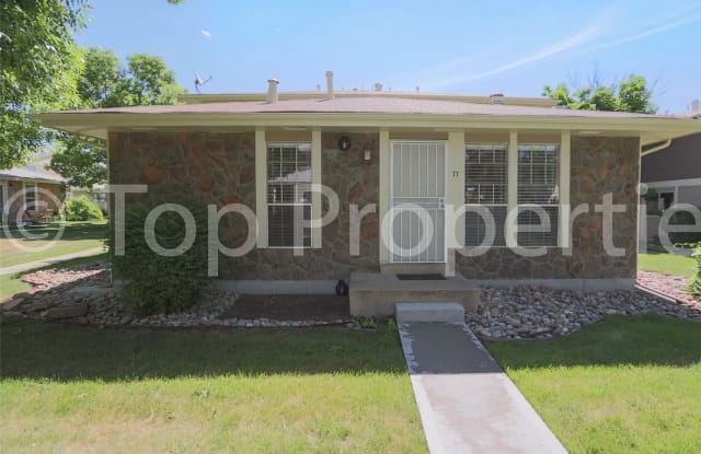 1250 S Monaco Pkwy Apt 77 - 1250 South Monaco Parkway, Denver, CO 80224