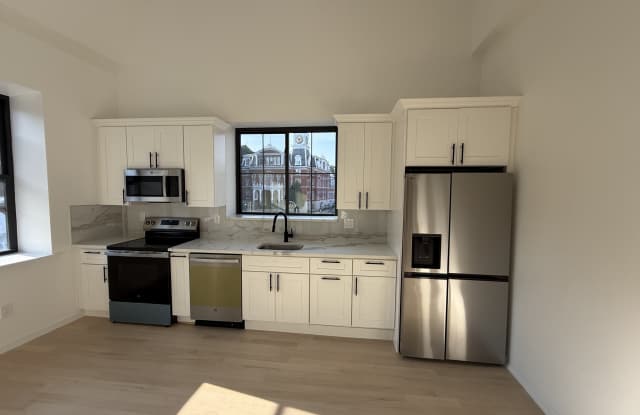 59-61 Broadway - 4 photos photos