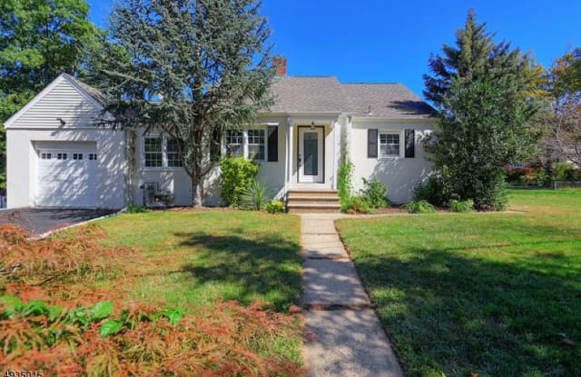 125 MOUNTAIN AVE - 125 Mountain Avenue, Somerset County, NJ 07059