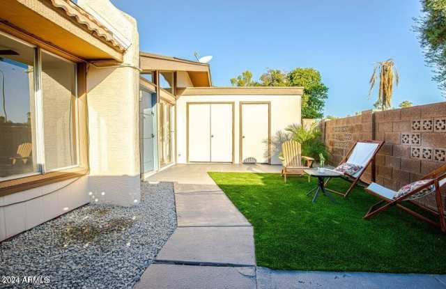 2130 W CAMINO Street unit: 5 photos photos