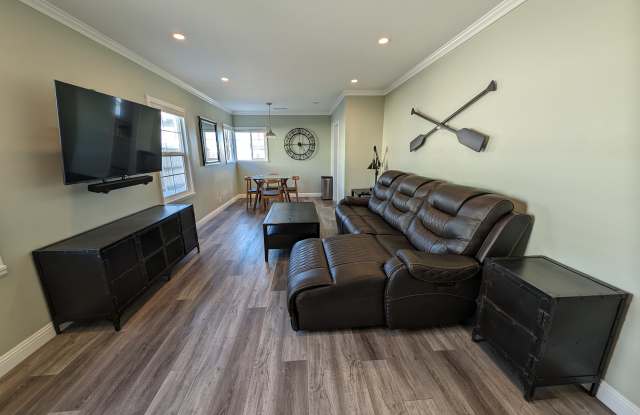 411 Birch Street photos photos