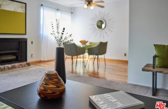 2929 WAVERLY Drive Gallery 3