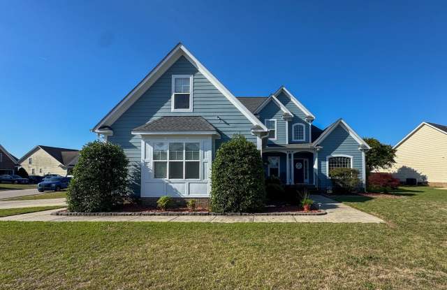 Well-Maintained 4 Bed 2.5 Bath Home with a Pool photos photos