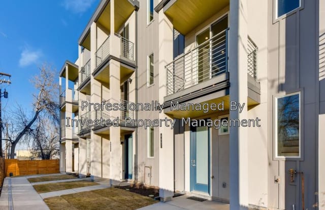 4465 Warren Ave - 4465 East Warren Avenue, Denver, CO 80222