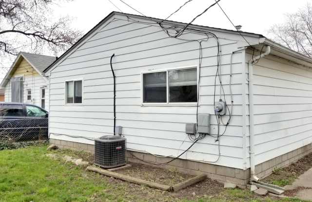 100 W Harwood Avenue Gallery 2