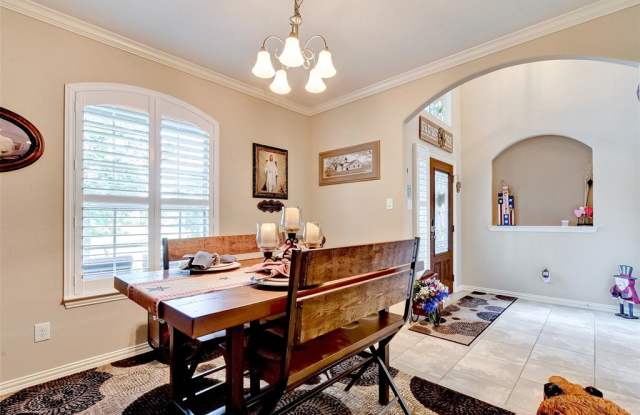18631 Crystal Cascade Lane Gallery 4