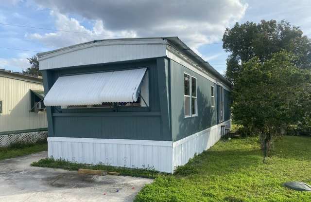 1250 Lakeview Drive photos photos