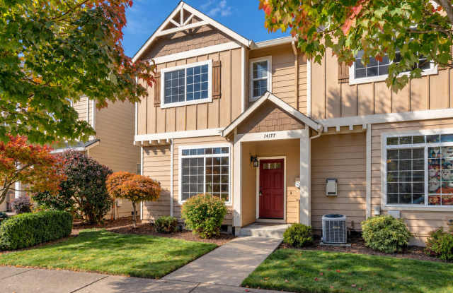 Townhome in Quiet Neighborhood Gallery 4