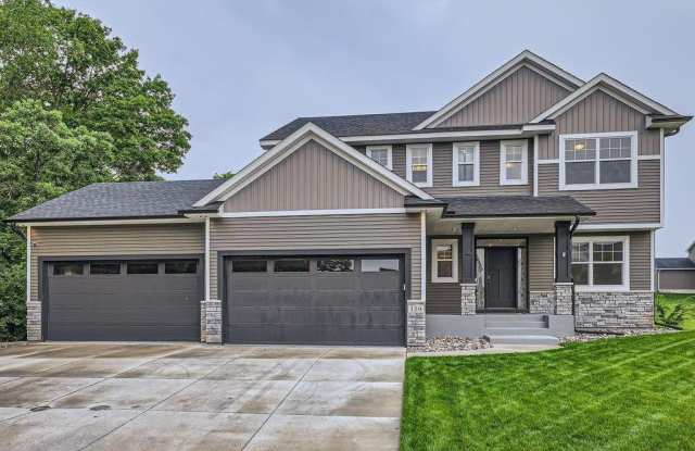 138 144th Avenue NW photos photos