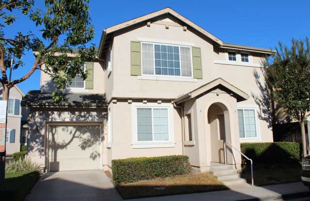 Beautiful 4 bedroom home in heart of Aliso Viejo - 16 Rue Du Chateau, Aliso Viejo, CA 92656