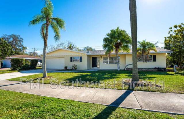 2840 Webber St photos photos