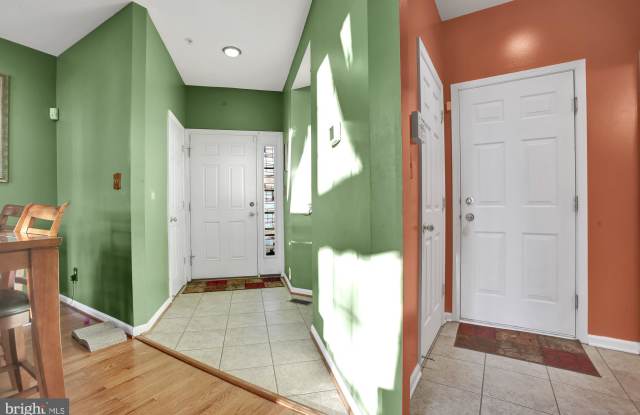 4753 THISTLE HILL DRIVE Gallery 3