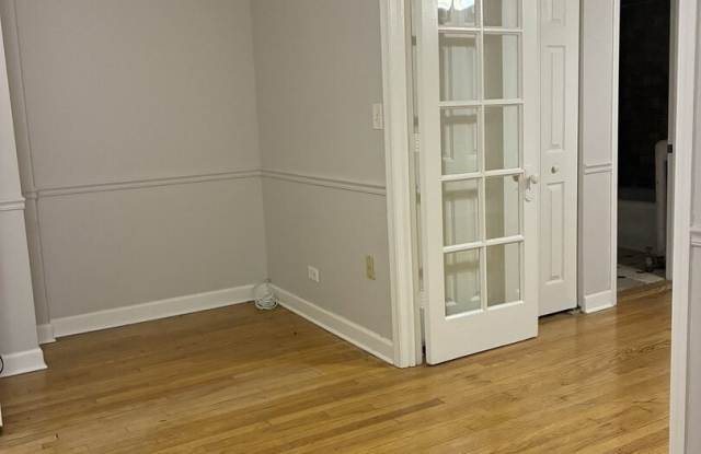 5143 S Kenwood Avenue Gallery 4