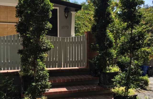 1572 North Beverly Glen Boulevard photos photos